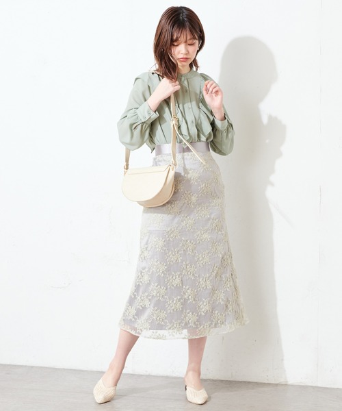 natural couture（ナチュラルクチュール）の「Vフリルディテールプチハイブラウス（シャツ/ブラウス・レディース・オフホワイト/ミント/その他1/その他2/その他4/その他3・FREE）」の13枚目の写真