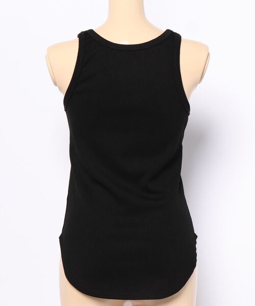 ANAP（アナップ）の「ラウンドヘムリブタンクトップ（タンクトップ・レディース・オフホワイト/ベージュ/スミクロ/イエロー/ブラック・FREE）」の18枚目の写真