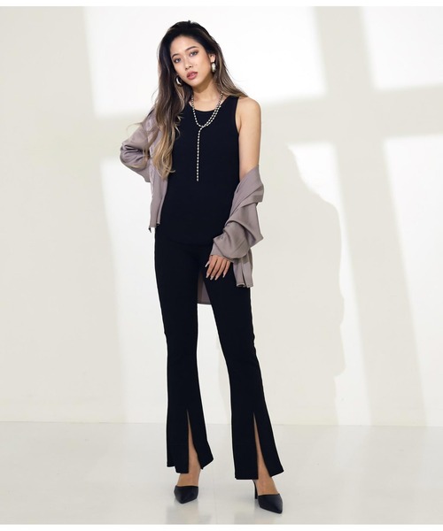 ANAP（アナップ）の「ラウンドヘムリブタンクトップ（タンクトップ・レディース・オフホワイト/ベージュ/スミクロ/イエロー/ブラック・FREE）」の14枚目の写真