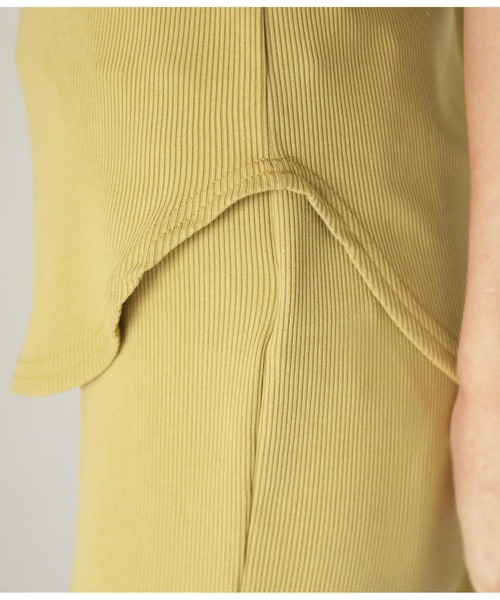 ANAP（アナップ）の「ラウンドヘムリブタンクトップ（タンクトップ・レディース・オフホワイト/ベージュ/スミクロ/イエロー/ブラック・FREE）」の10枚目の写真