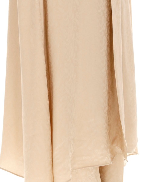 RITO(リト)の「RITO キュプラビスコースジャガードVネックドレス(ワンピース・レディース・ベージュ・38/36)」の8枚目の写真