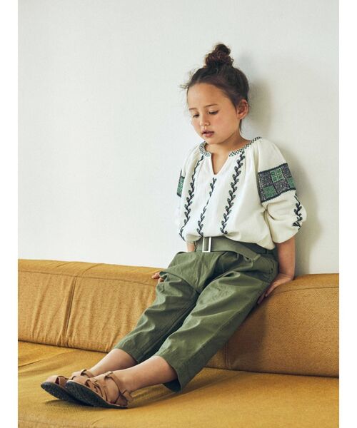 Ungrid（アングリッド）の「Kids エンブロイダリーブラウス（シャツ/ブラウス・キッズ・オフホワイト/ブラック・100/120）」の9枚目の写真