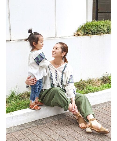 Ungrid（アングリッド）の「Kids エンブロイダリーブラウス（シャツ/ブラウス・キッズ・オフホワイト/ブラック・100/120）」の11枚目の写真