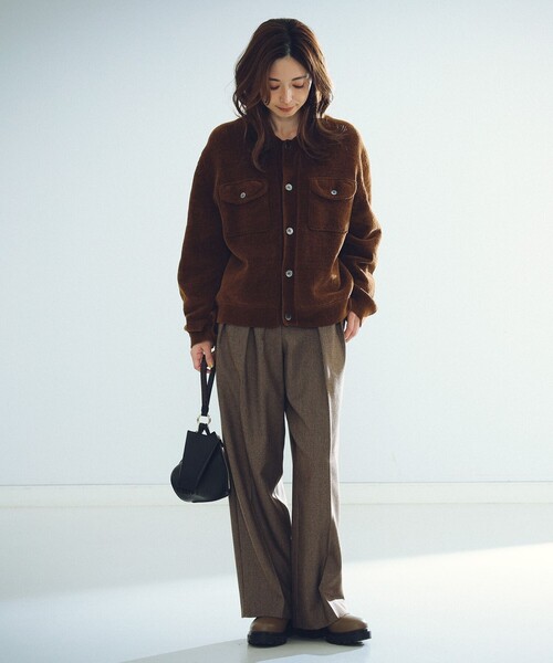 Demi-Luxe BEAMS(デミルクス ビームス)の「BATONER / 別注 コーデュロイ カーディガン(カーディガン/ボレロ・レディース・ブラック/ブラウン・ONE SIZE)」の14枚目の写真