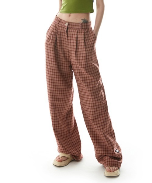 SCULPTOR（スカルプター）の「CHECK WIDE PIN TUCK PANTS