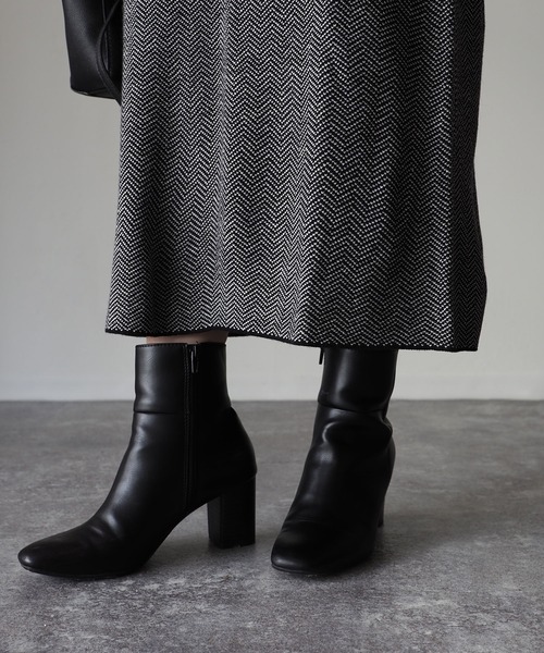 Riberry(リベリー)の「ジャガード編みニットスカート(スカート・レディース・ブラック/ブラウン・MEDIUM)」の20枚目の写真