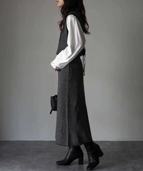 Riberry(リベリー)の「ジャガード編みニットスカート(スカート・レディース・ブラック/ブラウン・MEDIUM)」の16枚目の写真