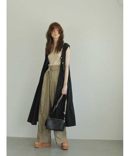 AMAIL（アマイル）の「Attractive linen ワンピース（ワンピース・レディース・ブラック/ベージュ/ブルー・FREE）」の17枚目の写真