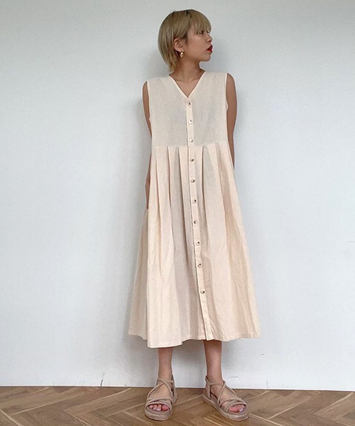 AMAIL（アマイル）の「Attractive linen ワンピース（ワンピース・レディース・ブラック/ベージュ/ブルー・FREE）」の15枚目の写真