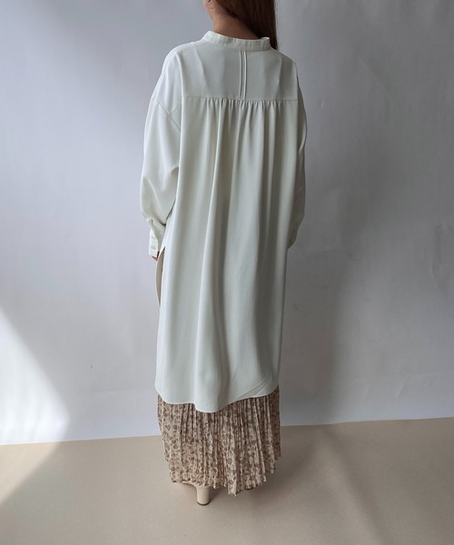 ReNorm（リノーム）の「スウィングテープロングシャツ（シャツ/ブラウス・レディース・ブラック/オフホワイト・フリー）」の19枚目の写真