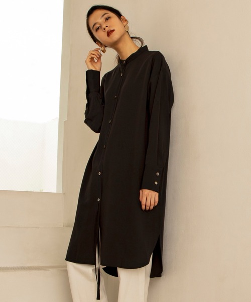 ReNorm（リノーム）の「スウィングテープロングシャツ（シャツ/ブラウス・レディース・ブラック/オフホワイト・フリー）」の5枚目の写真