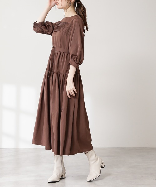 N.（N. Natural Beauty Basic）（エヌエヌナチュラルビューティーベーシック）の「タック入りタフタワンピース（ワンピース・レディース・ブラック/ブラウン/イエロー・MEDIUM）」の14枚目の写真