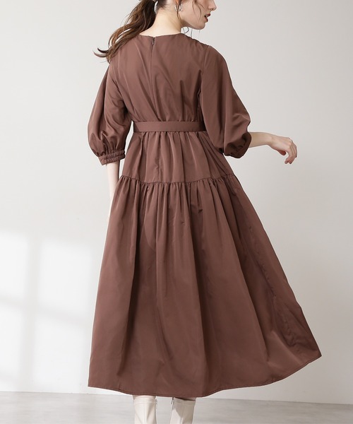 N.（N. Natural Beauty Basic）（エヌエヌナチュラルビューティーベーシック）の「タック入りタフタワンピース（ワンピース・レディース・ブラック/ブラウン/イエロー・MEDIUM）」の15枚目の写真