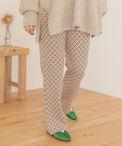 ITEMS URBANRESEARCH(アイテムズ アーバンリサーチ)の「カットジャガードパンツ(その他パンツ・レディース・ブラック/アイボリー・FREE)」の1枚目の写真