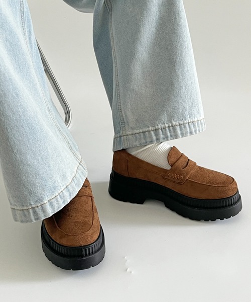 セール】軽量厚底 2段ソール シンプル コインローファー 1891