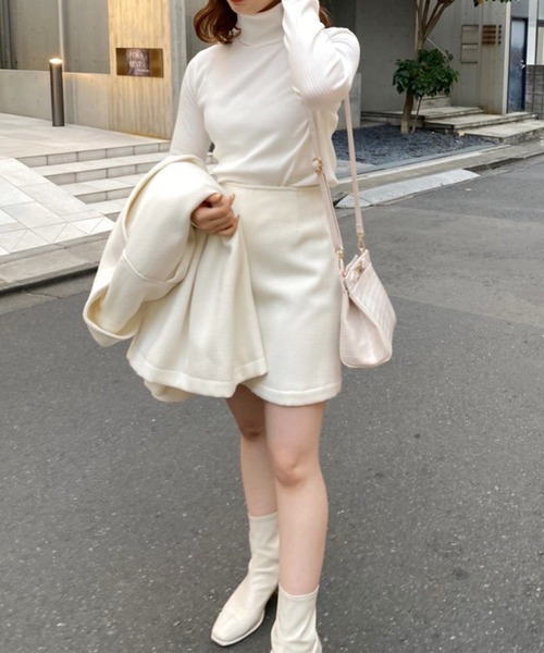 one after another NICE CLAUP(ワンアフターアナザーナイスクラップ)の「リブカットタートル(Tシャツ/カットソー・レディース・ブラック/レッド/オフホワイト/杢グレー・FREE)」の11枚目の写真