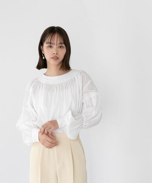 CITEN（シテン）の「＜CITEN（シテン）＞ソデ ボリューム ギャザー ブラウス（シャツ/ブラウス・レディース・ホワイト/ブラック/イエロー・FREE）」の4枚目の写真