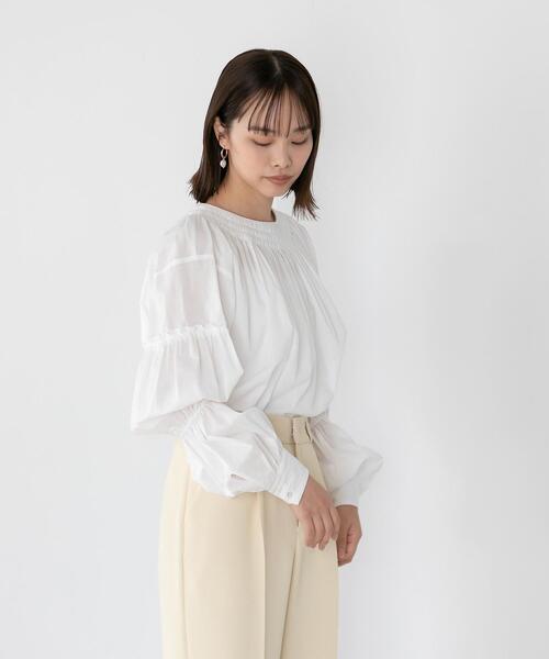 CITEN（シテン）の「＜CITEN（シテン）＞ソデ ボリューム ギャザー ブラウス（シャツ/ブラウス・レディース・ホワイト/ブラック/イエロー・FREE）」の5枚目の写真