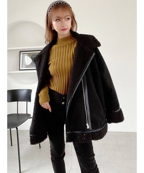 RESEXXY(リゼクシー)の「ハイネックパワショルニットトップス(ニット/セーター・レディース・ブラック/アイボリー/グリーン・FREE)」の9枚目の写真