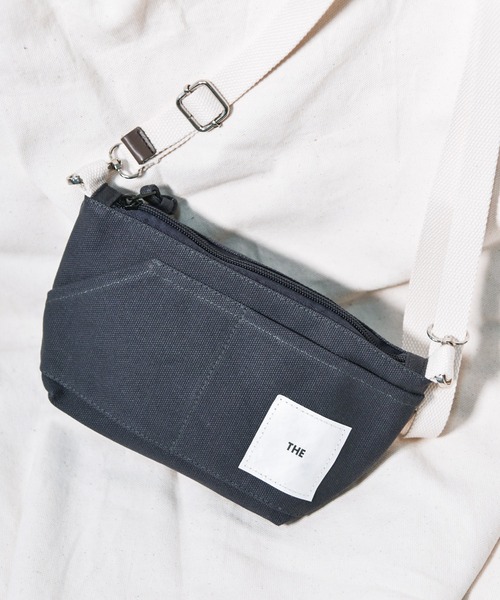 THE（ザ）の「【THE（ザ）】THE GADGET CANVAN BAG/キャンバス/ショルダーバッグ/サコッシュ（ショルダーバッグ・レディース・ホワイト/ブラック/ネイビー/レッド/オリーブ/オレンジ・ONE SIZE）」の4枚目の写真