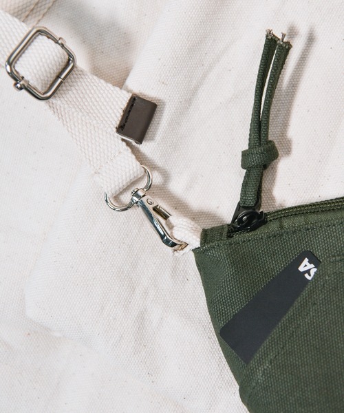 THE（ザ）の「【THE（ザ）】THE GADGET CANVAN BAG/キャンバス/ショルダーバッグ/サコッシュ（ショルダーバッグ・レディース・ホワイト/ブラック/ネイビー/レッド/オリーブ/オレンジ・ONE SIZE）」の15枚目の写真