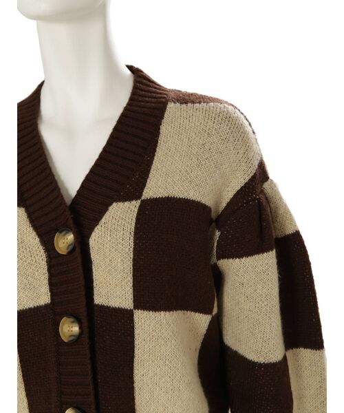 EMODA（エモダ）の「ワイドチェッカーニットカーディガン（カーディガン/ボレロ・レディース・ブラック/ブラウン/ネイビー・FREE）」の18枚目の写真