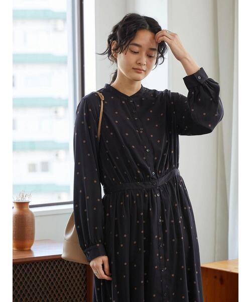 AMERICAN HOLIC(アメリカンホリック)の「スタンドカラーサテンワンピース(ワンピース・レディース・その他14/ドット・L/M)」の15枚目の写真