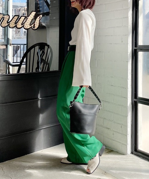 PAGEBOY（ページボーイ）の「WEB限定アイテム / 肩あきフレアスリーブプルオーバー（Tシャツ/カットソー・レディース・グリーン/ブラック/オフホワイト/ブルー・FREE）」の14枚目の写真