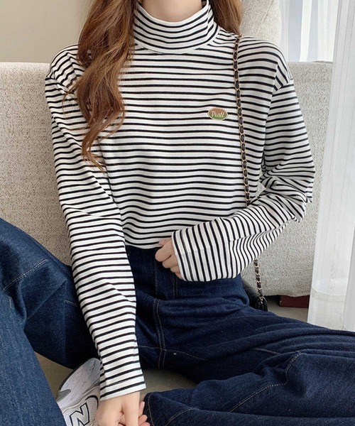 ALTROSE（アルトローズ）の「ロンT [ハイネックボーダー]（Tシャツ/カットソー・レディース・ホワイト/ブラック/ベージュ/ブラウン・FREE）」の2枚目の写真