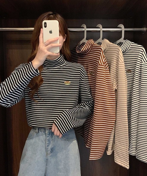 ALTROSE（アルトローズ）の「ロンT [ハイネックボーダー]（Tシャツ/カットソー・レディース・ホワイト/ブラック/ベージュ/ブラウン・FREE）」の6枚目の写真