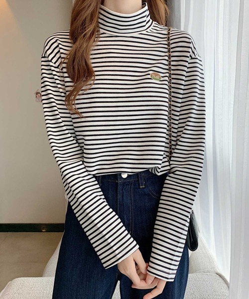 ALTROSE（アルトローズ）の「ロンT [ハイネックボーダー]（Tシャツ/カットソー・レディース・ホワイト/ブラック/ベージュ/ブラウン・FREE）」の14枚目の写真