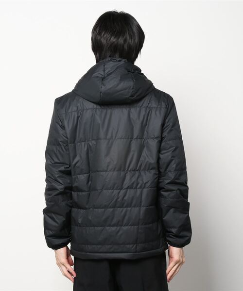 Reebok(リーボック)の「アウターウェア Thermowarm+Graphene パッディド ジャケット / Outerwear Thermowarm+Graphene Padded Jacket(ダウンジャケット/コート・メンズ・ブラック・SMALL/MEDIUM/LARGE/X-LARGE/XX-LARGE/XXX-LARGE)」の7枚目の写真