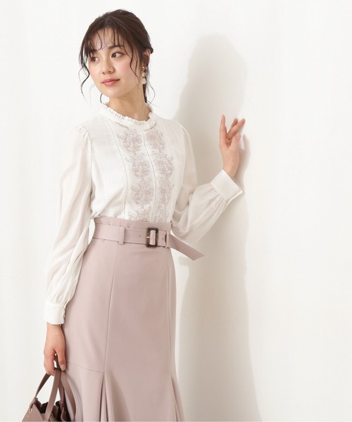 PROPORTION BODY DRESSING(プロポーションボディドレッシング)の「フロント刺繍ブラウス / 1212110206(シャツ/ブラウス・レディース・ライトグリーン/ピンク/ホワイト系その他・SMALL/MEDIUM)」の2枚目の写真