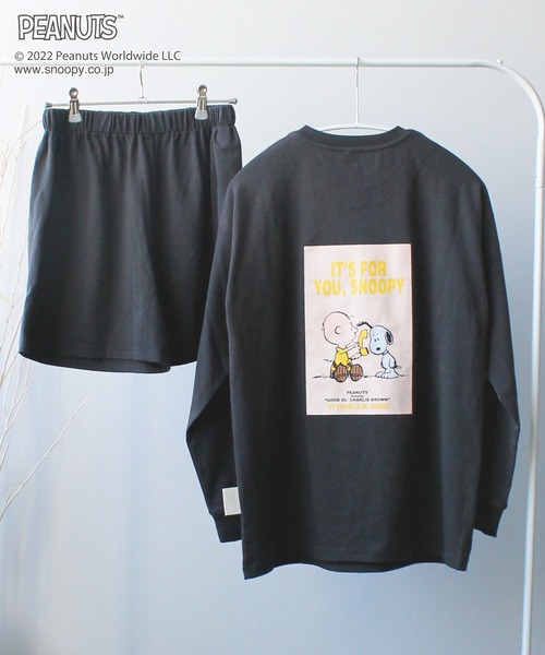 PEANUTS（ピーナッツ）の「【SNOOPY】スヌーピーバックプリント ロンT&ショートパンツセットアップ（ルームウェア/パジャマ・レディース・オフホワイト/グリーン/ラベンダー/チャコールグレー/ピンク/ベージュ・M/L）」の3枚目の写真
