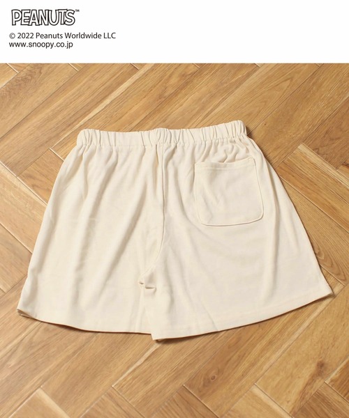 PEANUTS（ピーナッツ）の「【SNOOPY】スヌーピーバックプリント ロンT&ショートパンツセットアップ（ルームウェア/パジャマ・レディース・オフホワイト/グリーン/ラベンダー/チャコールグレー/ピンク/ベージュ・M/L）」の18枚目の写真