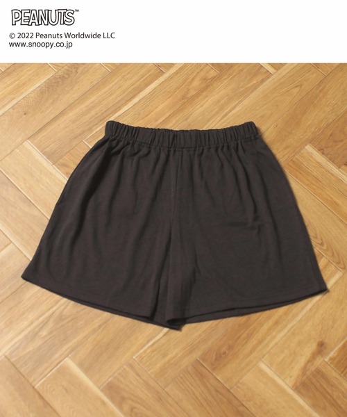 PEANUTS（ピーナッツ）の「【SNOOPY】スヌーピーバックプリント ロンT&ショートパンツセットアップ（ルームウェア/パジャマ・レディース・オフホワイト/グリーン/ラベンダー/チャコールグレー/ピンク/ベージュ・M/L）」の22枚目の写真