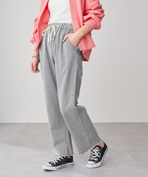 CIAOPANIC TYPY（チャオパニックティピー）の「綿ヘンプデニムイージーパンツ（デニムパンツ・レディース・ネイビー/オフホワイト/ブルー・SMALL/MEDIUM/LARGE）」の5枚目の写真