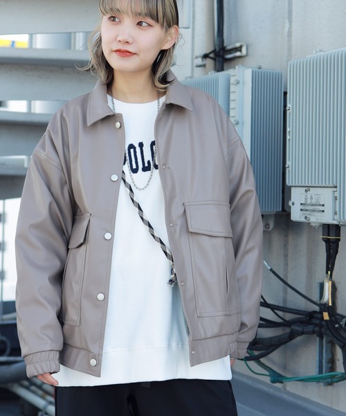 Lulu & Arnie(るるあんどあーにー)の「フェイクレザー トラッカー ジャケット ブルゾン(ブルゾン・メンズ・ブラック/アイボリー/モカ・MEDIUM/LARGE)」の5枚目の写真