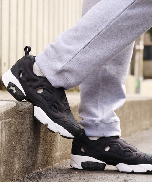 Reebok(リーボック)の「Reebok/リーボック INSTAPUMP FURY OG MU インスタ ポンプフューリー(スニーカー・メンズ・ブラック×ホワイト・28/26.5/27.5/27/26)」の17枚目の写真