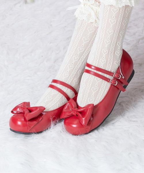 BODYLINE(ボディライン)の「ガーリーダブルストラップフラットパンプス(パンプス・レディース・ブラック/レッド/オフホワイト/サックスブルー・S/M/L)」の4枚目の写真