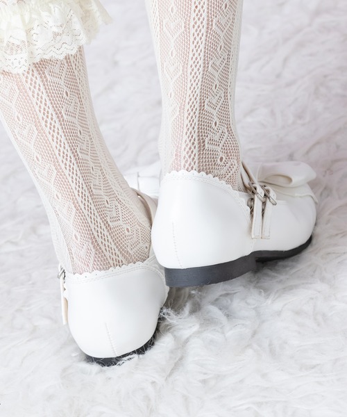 BODYLINE(ボディライン)の「ガーリーダブルストラップフラットパンプス(パンプス・レディース・ブラック/レッド/オフホワイト/サックスブルー・S/M/L)」の11枚目の写真