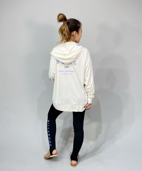 BILLABONG(ビラボン)の「BILLABONG/ビラボン ルーズシルエット バックプリント無地長袖ラッシュガード/フルジップパーカーラッシュガード BC013-852(ラッシュガード・レディース・ホワイト/ブラック/オレンジ・M/L)」の14枚目の写真
