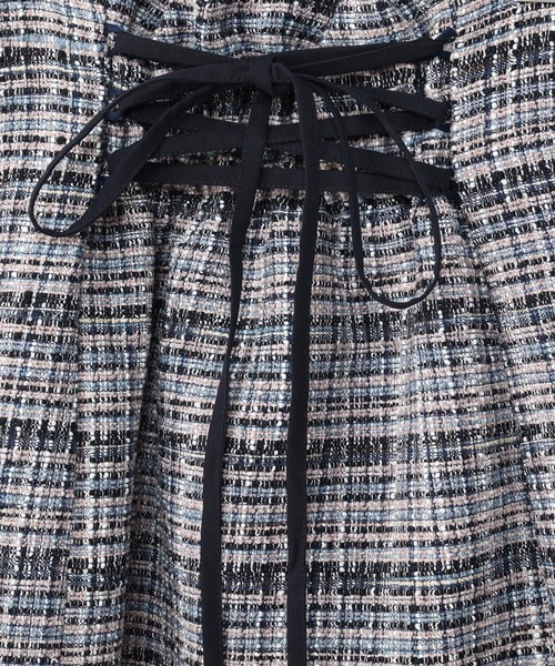 one after another NICE CLAUP（ワンアフターアナザーナイスクラップ）の「バックリボンツイードミニスカート（スカート・レディース・ホワイト系その他/ブルー系その他・FREE）」の4枚目の写真