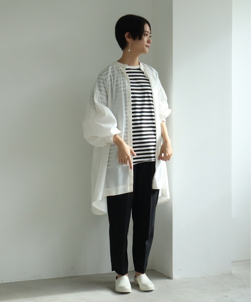 yuni(ユニ )の「オーガニックコットン混 2way gather tunic(シャツ/ブラウス・レディース・ホワイト/ブラック/イエロー・FREE)」の6枚目の写真