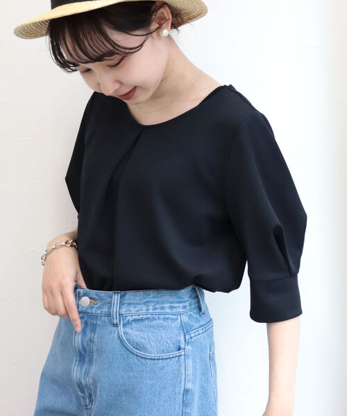 fredy emue(フレディエミュ)の「【WEB限定】カットジョーゼット袖タックプルオーバー(Tシャツ/カットソー・レディース・ネイビー/オフホワイト/イエロー・38)」の2枚目の写真