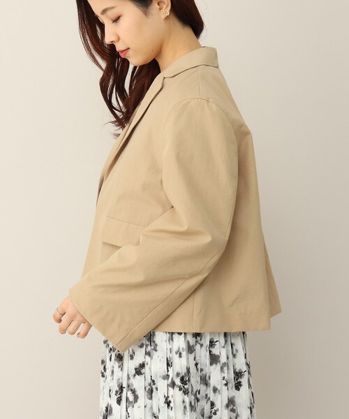 UNTITLED（アンタイトル）の「◆ダフネオーバークロスジャケット【洗える】（テーラードジャケット・レディース・サンドベージュ/ネイビー・02/44/01/48/00/04/03）」の5枚目の写真
