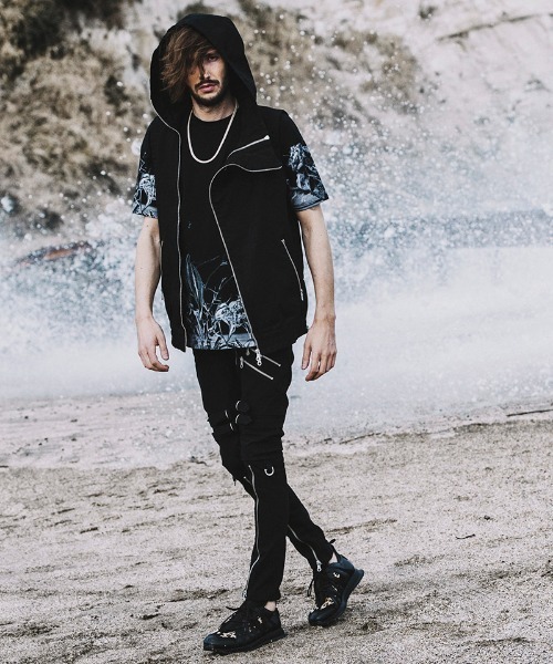 NO ID.（ノーアイディ）の「mko10469-ﾏﾙﾁﾌｧﾌﾞﾘｯｸﾛｰｶｯﾄｽﾆｰｶｰ（スニーカー・メンズ・ブラック/グレー/レオパード・40/44/42）」の15枚目の写真