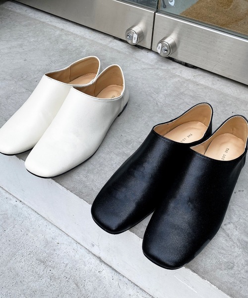Marient（マリエント）の「Soft Leather Slipper/スリッパサンダル（サンダル・レディース・ホワイト/ブラック・23/24/23.5）」の8枚目の写真