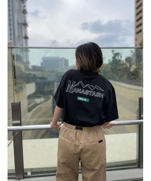 MILKFED.(ミルクフェド)の「MILKFED. × MANASTASH /ミルクフェド×マナスタッシュ MOUNTAIN LOGO T-SHIRT マウンテンロゴTシャツ(Tシャツ/カットソー・レディース・ホワイト/ブラック・MEDIUM/LARGE/X-LARGE)」の17枚目の写真