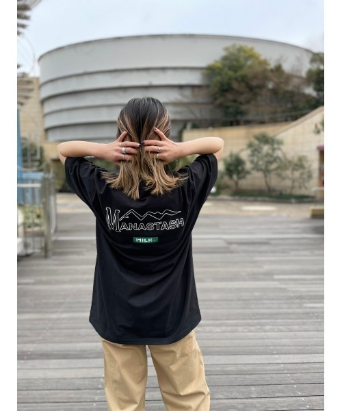 MILKFED.(ミルクフェド)の「MILKFED. × MANASTASH /ミルクフェド×マナスタッシュ MOUNTAIN LOGO T-SHIRT マウンテンロゴTシャツ(Tシャツ/カットソー・レディース・ホワイト/ブラック・MEDIUM/LARGE/X-LARGE)」の18枚目の写真